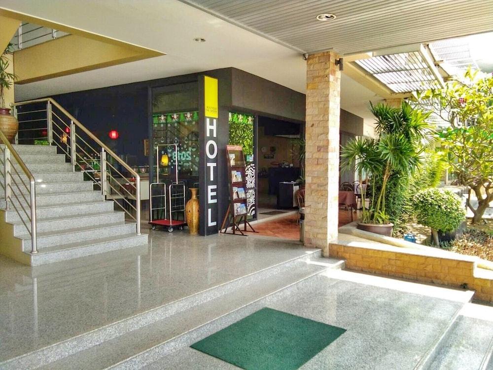Green Residence Hotel Bangrak pláž Exteriér fotografie
